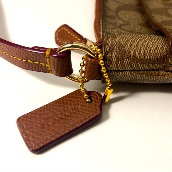 Coach Monogram Canvas Small Shoulder Clutch Bag - Picture 2 of 10